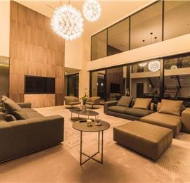 Luxury 7 Bedroom Dubrovnik Beachfront Villa with Infinity Pool, Sleeps 14